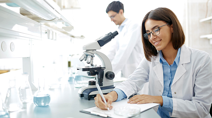 Técnico en Laboratorio Clínico, Banco de Sangre e Imagenología